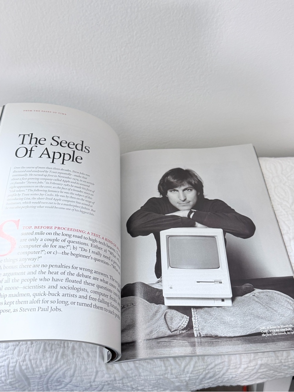 TIME Steve Jobs The Genius Who Changed Our World 2011 Commemorative Issue - Picture 5 of 6